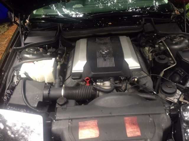 1993 BLACK BMW 8-Series Coupe