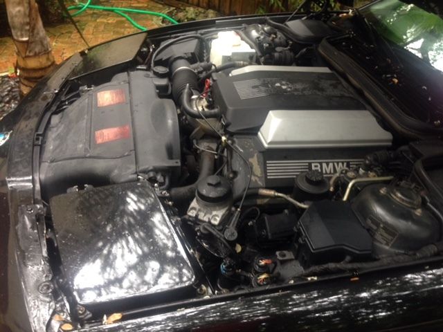 1993 BLACK BMW 8-Series Coupe