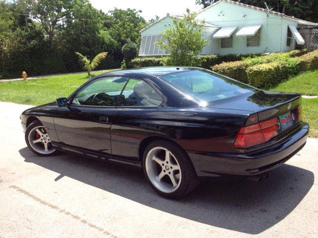 1993 BLACK BMW 8-Series Coupe
