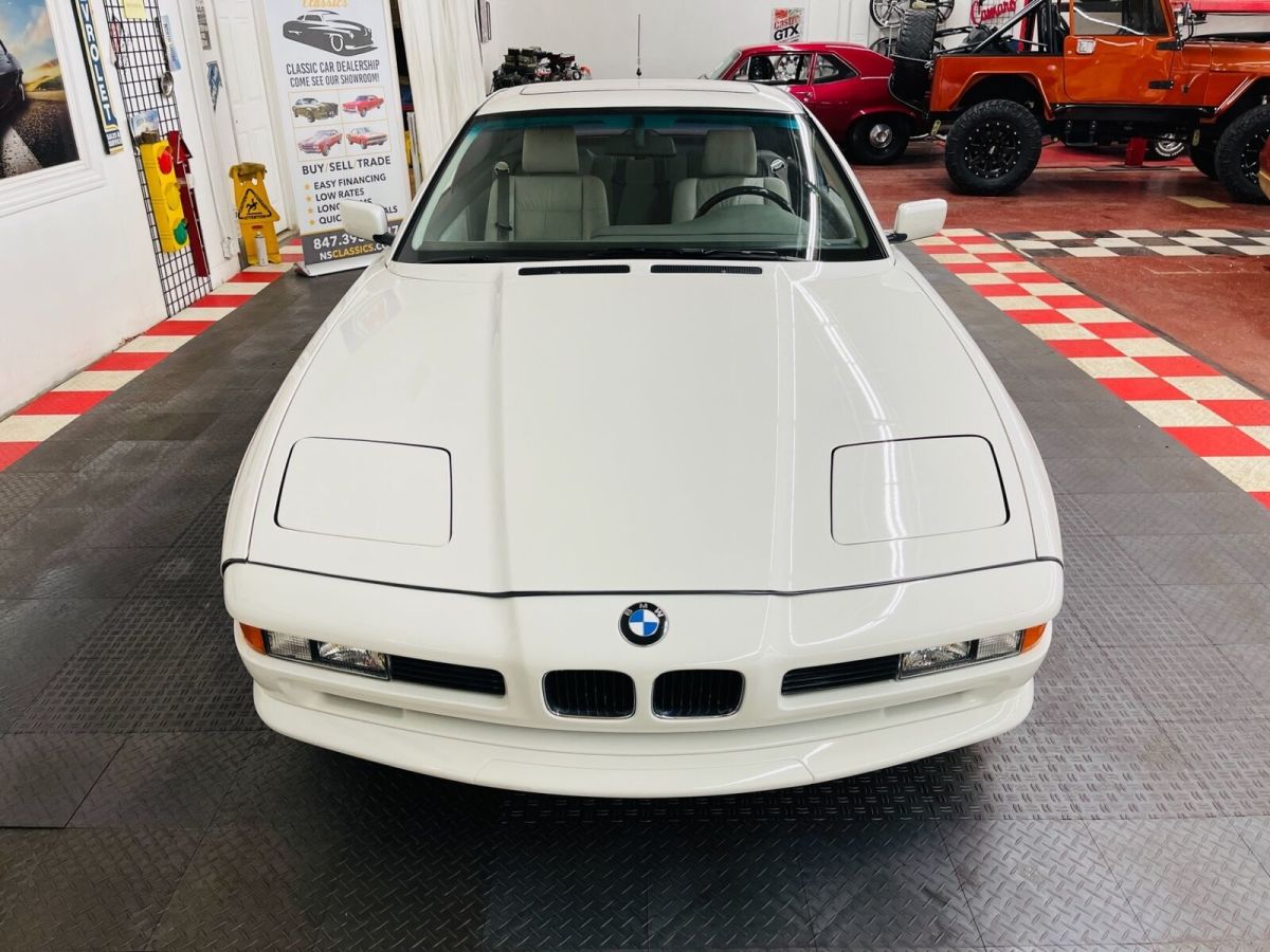 1993 Black BMW 8-Series Coupe