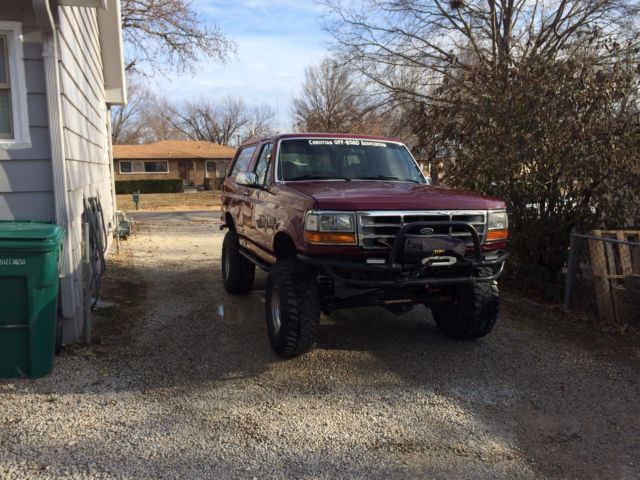1993 Burgundy Ford Bronco SUV