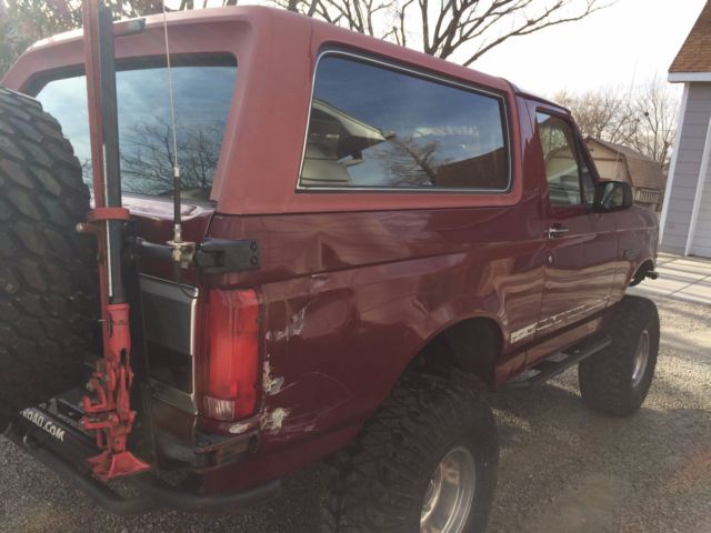 1993 Burgundy Ford Bronco SUV