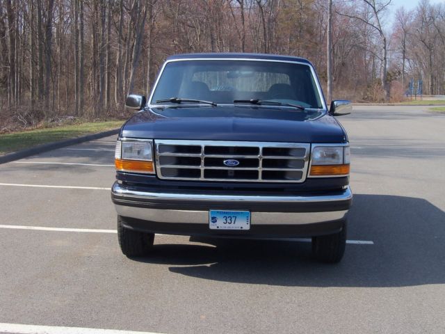 1993 White Ford Bronco
