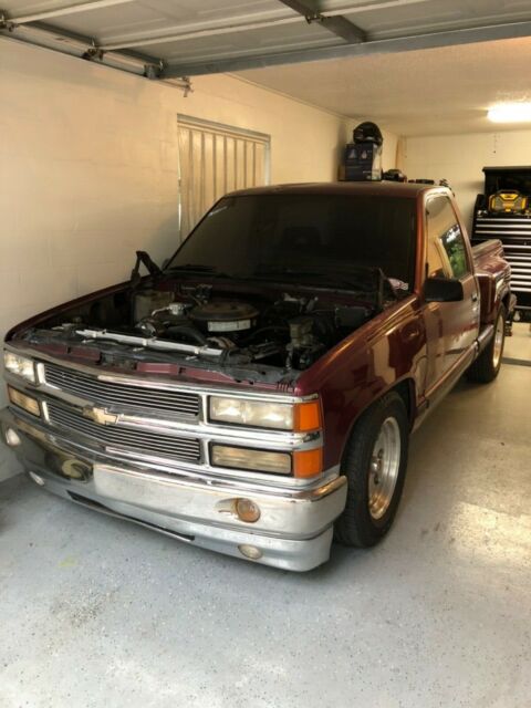 1993 Maroon Chevrolet C/K Pickup 1500 Standard Cab Pickup