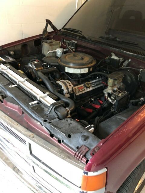 1993 Maroon Chevrolet C/K Pickup 1500 Standard Cab Pickup