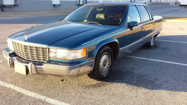 1993 Blue Cadillac Fleetwood Sedan