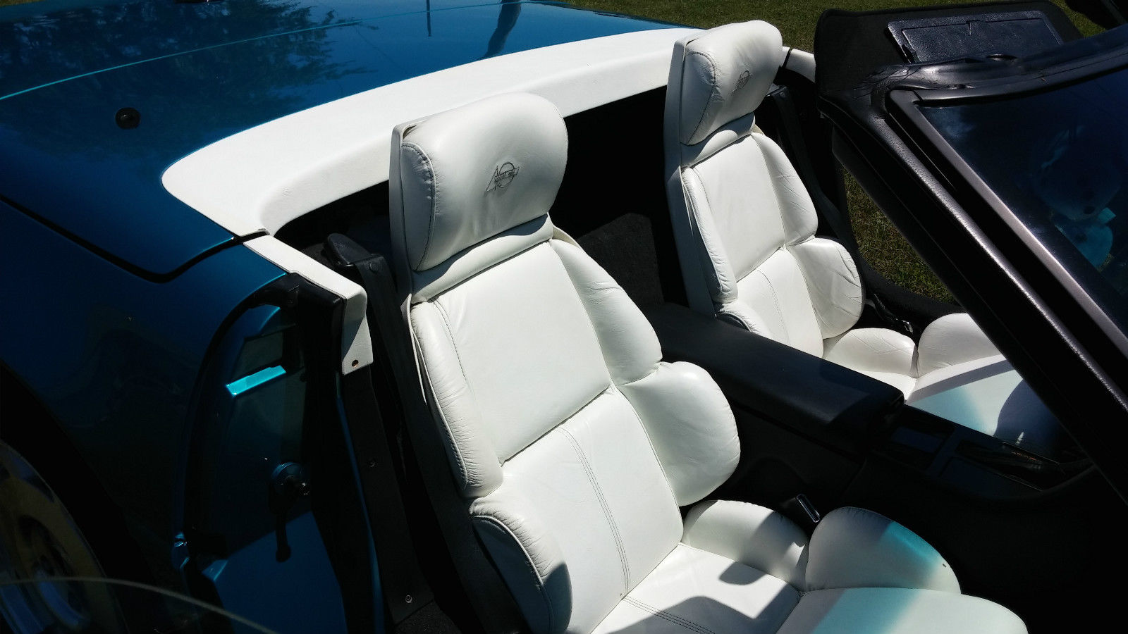 1993 Bright Aqua Metallic Chevrolet Corvette Convertible