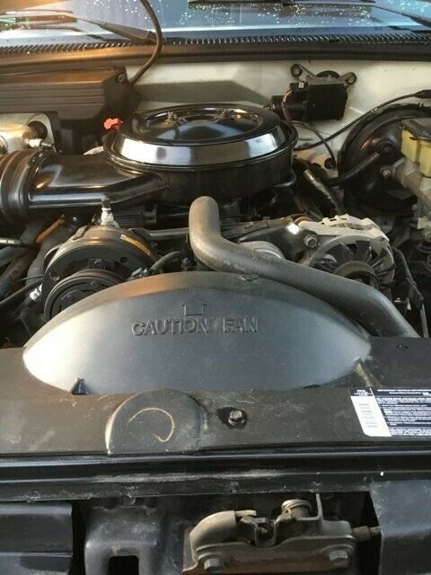 1993 White Chevrolet C/K Pickup 1500 TRUCK