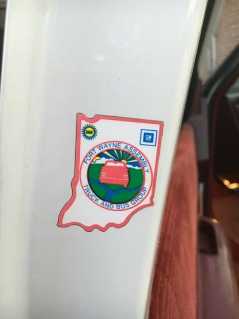 1993 White Chevrolet C/K Pickup 1500 TRUCK