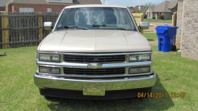 1993 Gold Chevrolet Other Pickups