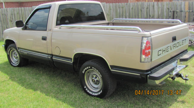 1993 Gold Chevrolet Other Pickups