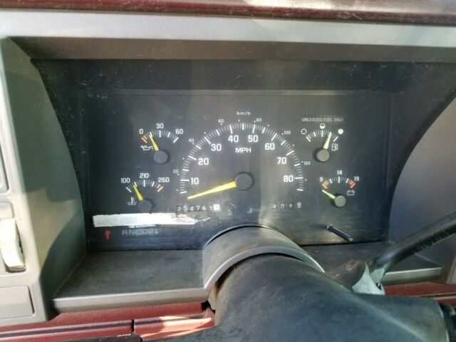 1993 Red Chevrolet C/K Pickup 1500 Standard Cab Pickup