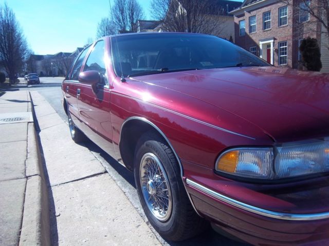 1993 Burgundy Chevrolet Caprice Sedan