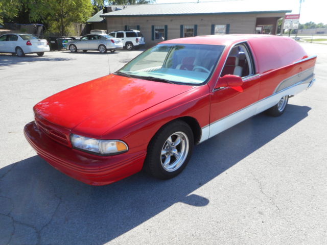 1993 Red Chevrolet Capriceold Wagon