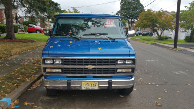 1993 Blue Chevrolet G20 Van Van Camper