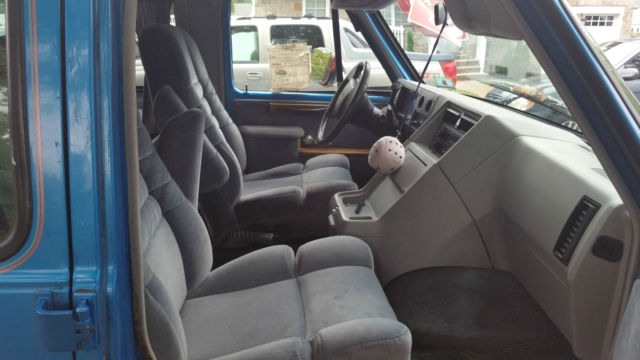 1993 Blue Chevrolet G20 Van Van Camper