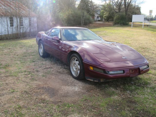 1993 Burgandy Chevrolet Corvette Coupe