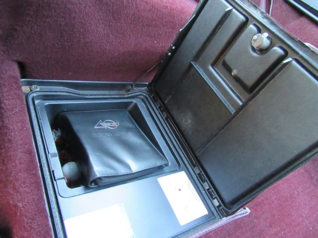 1993 Burgandy Chevrolet Corvette Coupe