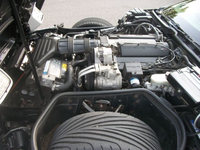1993 White Chevrolet Corvette Coupe