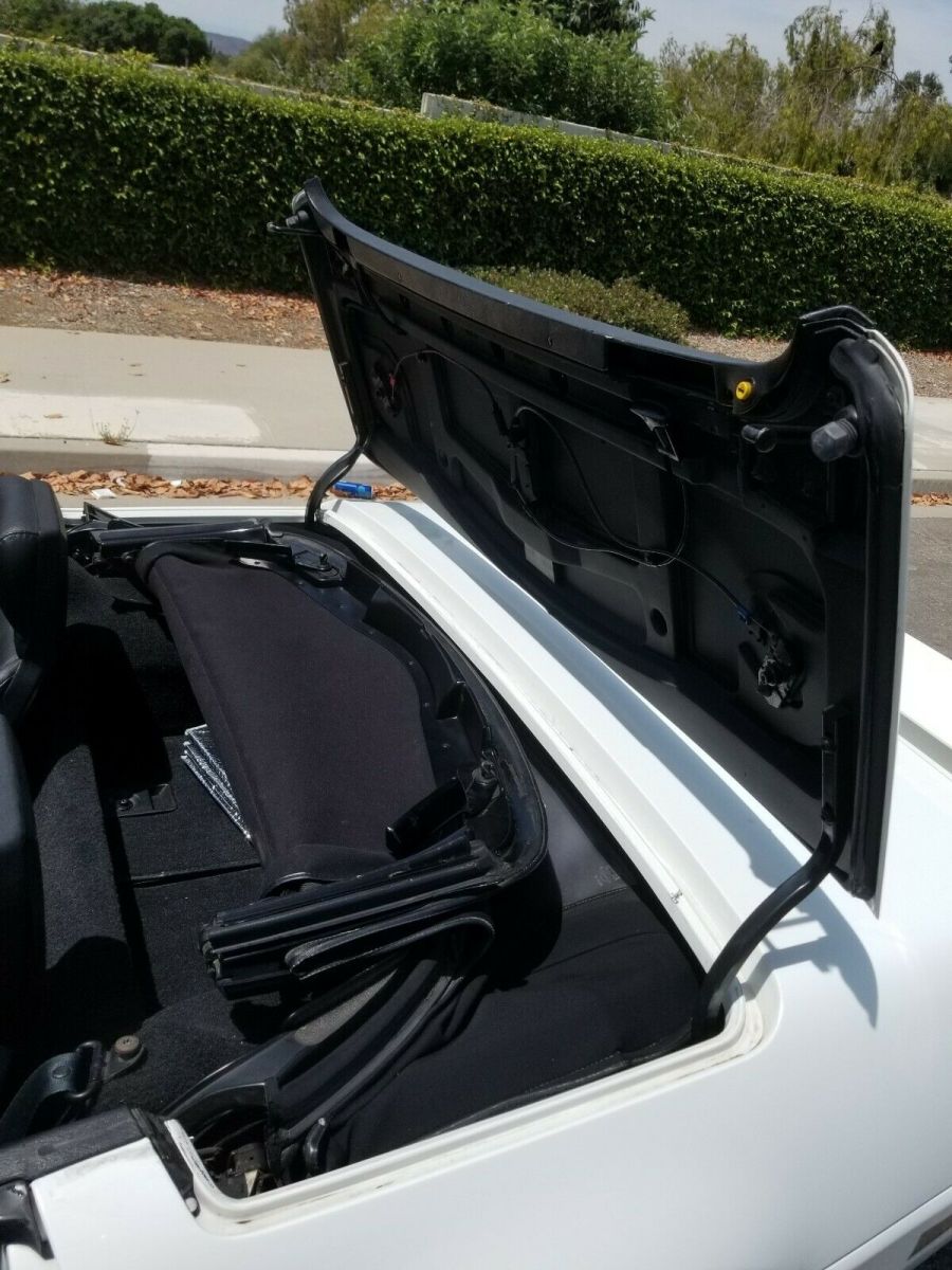 1993 White Chevrolet Corvette Convertible