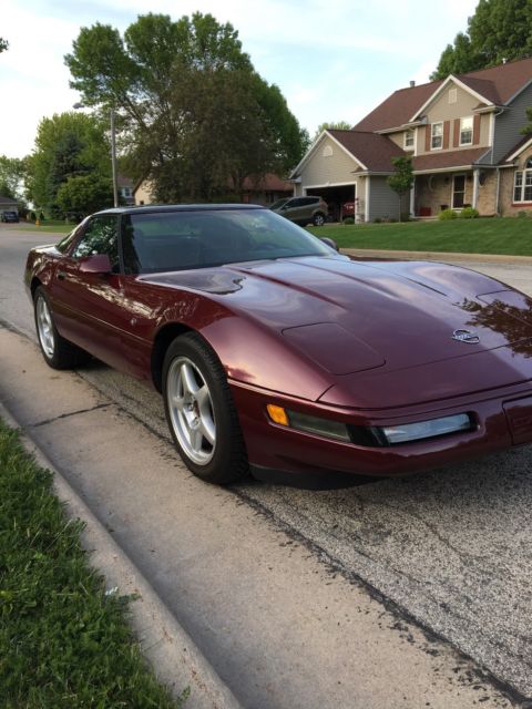 1993 ruby red Chevrolet Corvette Coupe