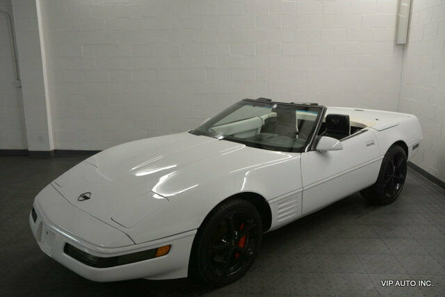 1993 White Chevrolet Corvette Convertible