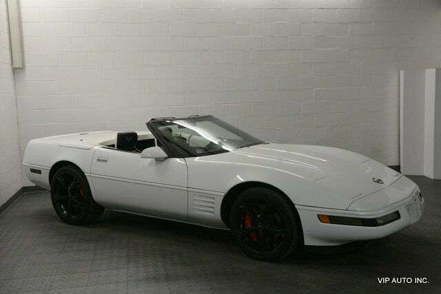 1993 White Chevrolet Corvette Convertible