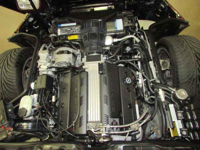 1993 MAROON Chevrolet Corvette --