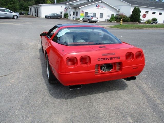 1993 Red Chevrolet Corvette Coupe