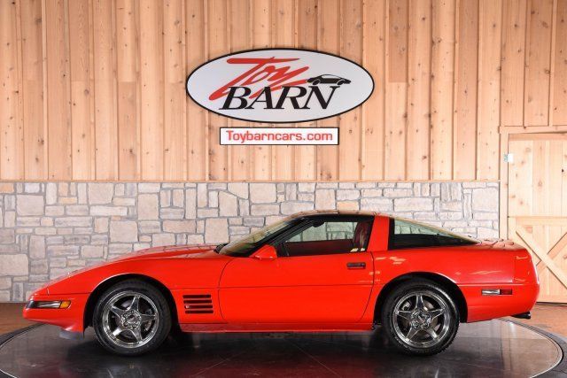1993 Red Chevrolet Corvette --