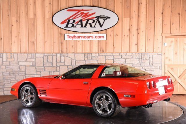 1993 Red Chevrolet Corvette --