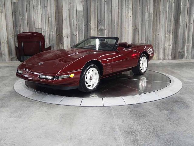 1993 Red Chevrolet Corvette 40TH ANNIVERSARY
