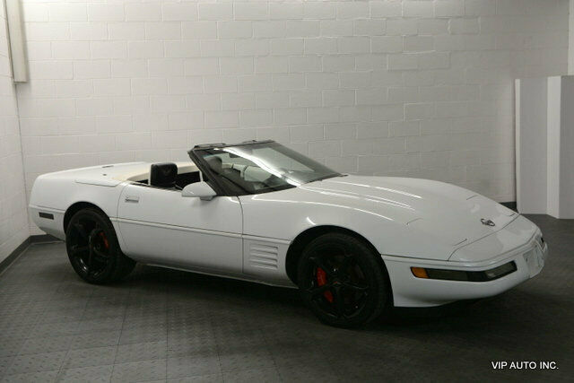 1993 White Chevrolet Corvette Convertible