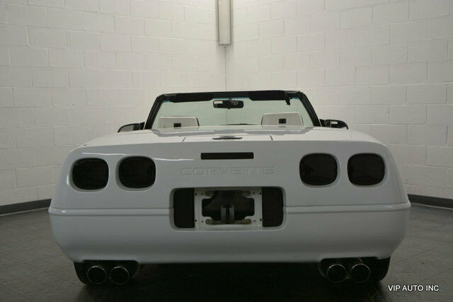1993 White Chevrolet Corvette Convertible