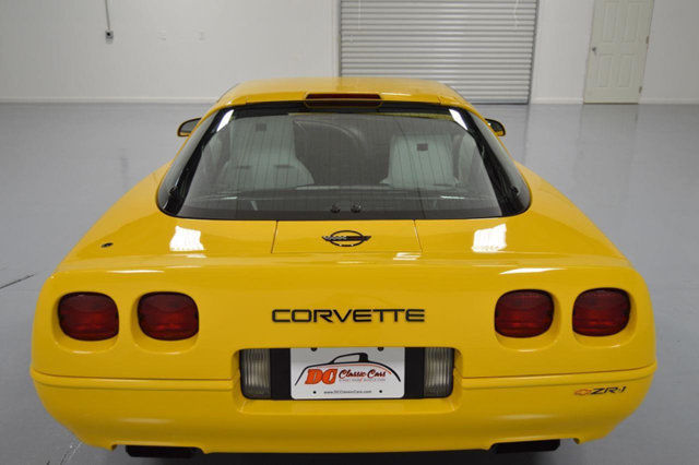 1993 Yellow Chevrolet Corvette Coupe