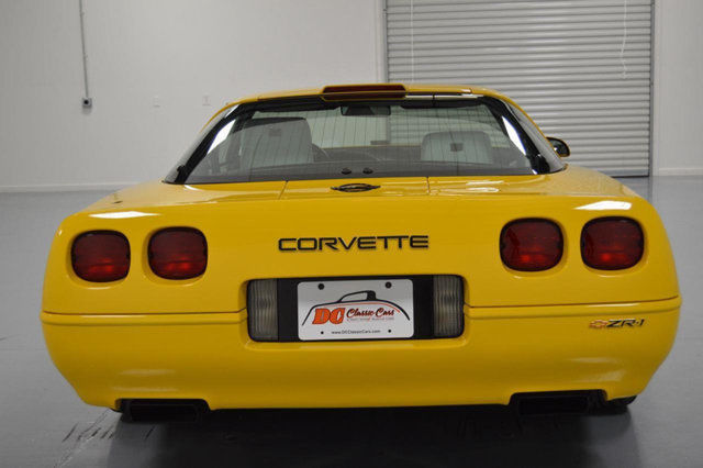 1993 Yellow Chevrolet Corvette Coupe