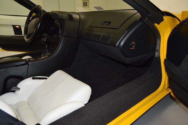 1993 Yellow Chevrolet Corvette Coupe