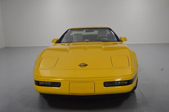 1993 Yellow Chevrolet Corvette Coupe