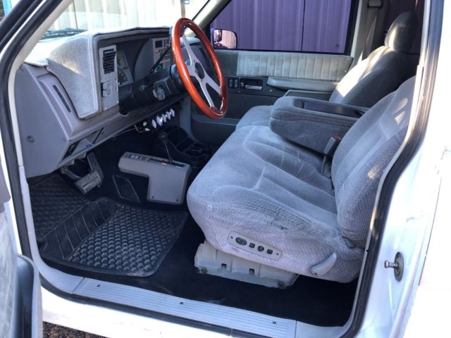 1993 white / silver Chevrolet C/K Pickup 2500 Extended Cab Pickup