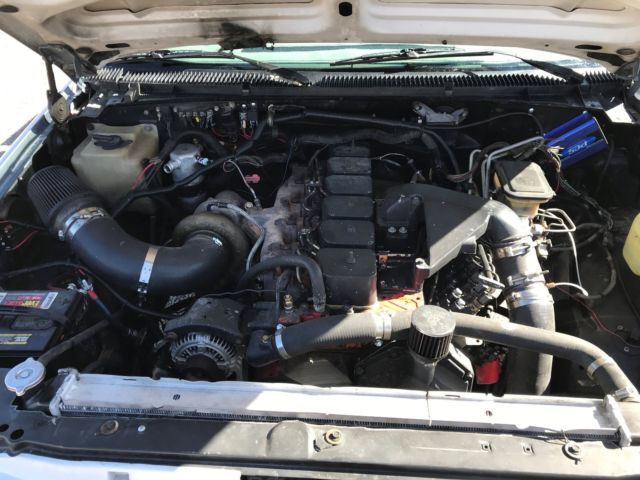 1993 white / silver Chevrolet C/K Pickup 2500 Extended Cab Pickup
