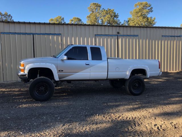 1993 white / silver Chevrolet C/K Pickup 2500 Extended Cab Pickup