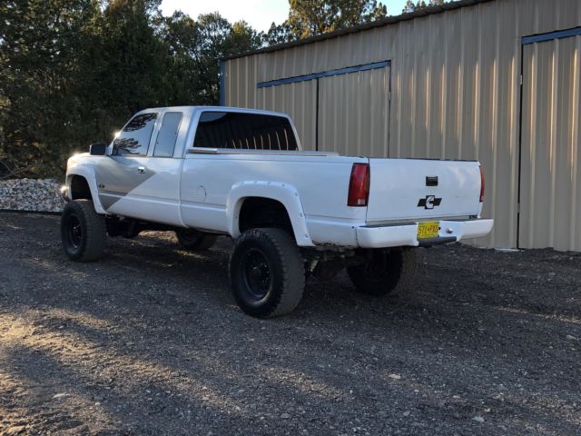 1993 white / silver Chevrolet C/K Pickup 2500 Extended Cab Pickup