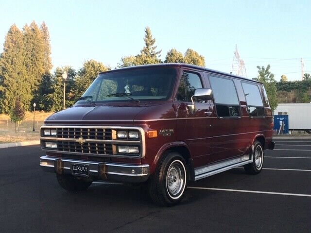 1993 Burgundy Chevrolet G20 Van Extended Passenger Van