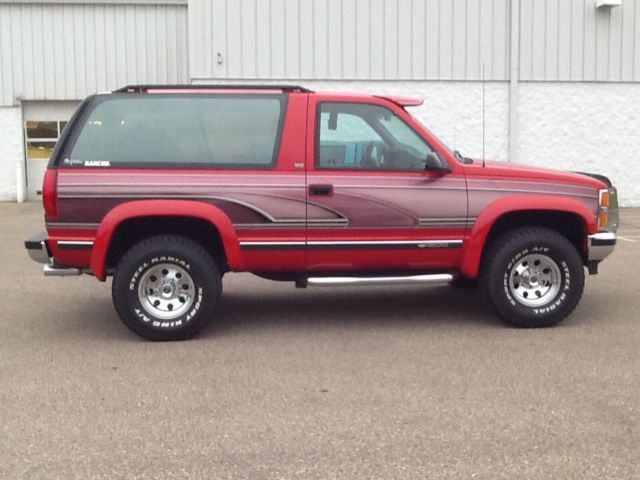 1993 Red Chevrolet Blazer