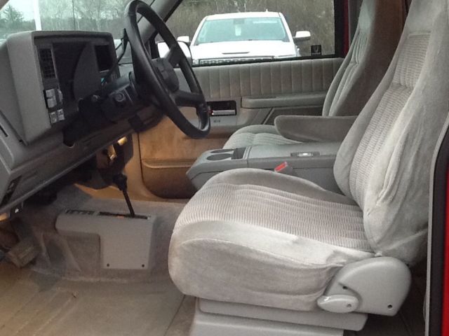 1993 Red Chevrolet Blazer