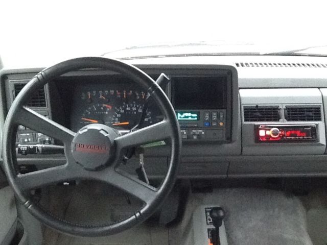 1993 Red Chevrolet Blazer