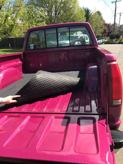 1993 RASPBERRY METALLIC Chevrolet C/K Pickup 1500 Standard Cab Pickup