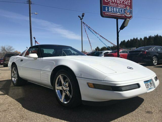 1993 White Chevrolet Corvette --