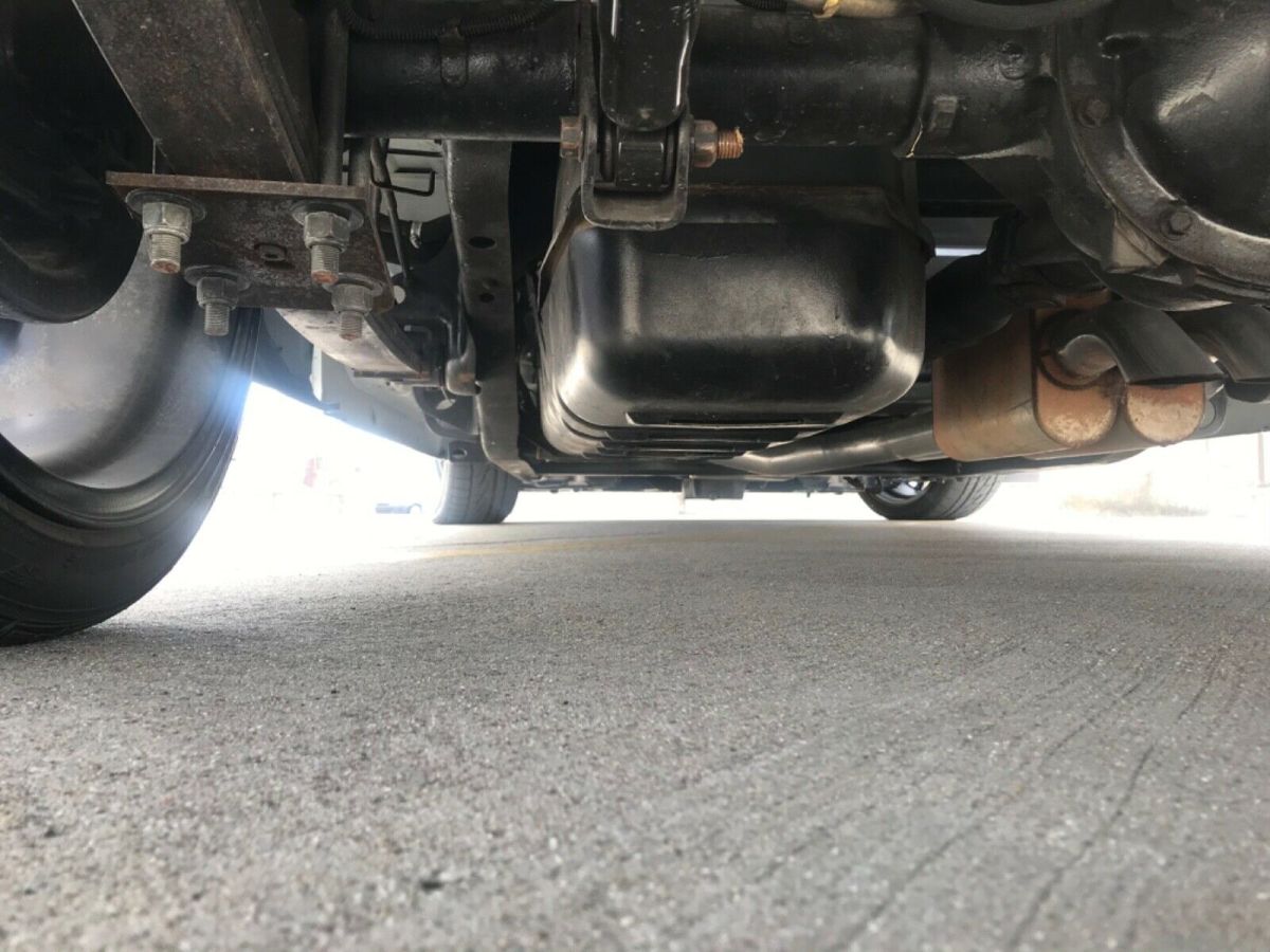 1993 White Chevrolet Silverado 1500 Standard Cab Pickup