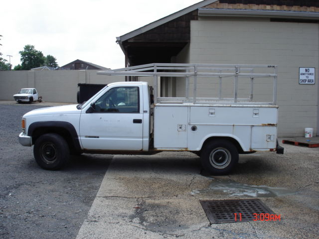 1993 White Chevrolet C/K Pickup 2500 Standard Cab Pickup